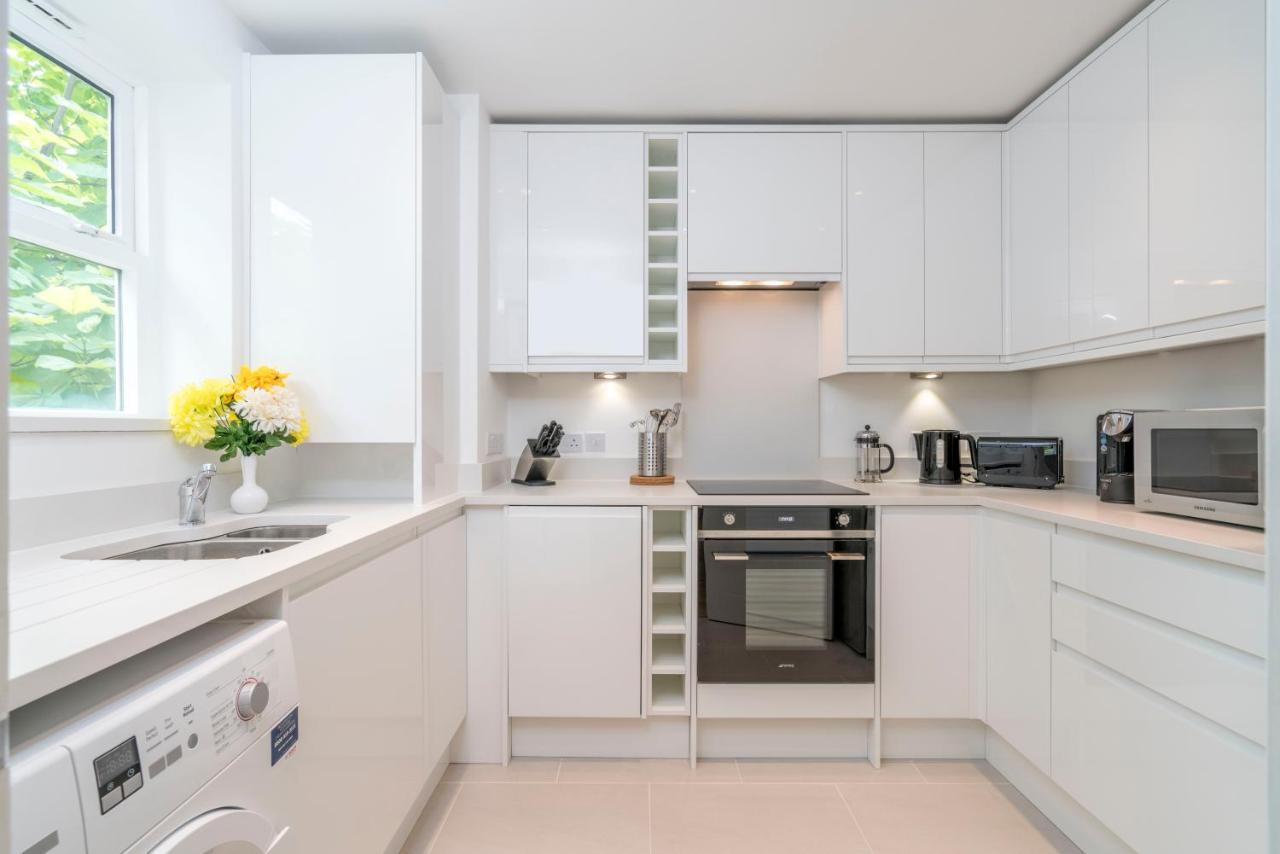 Splendid Apartment Near Vauxhall Tube London Eksteriør bilde